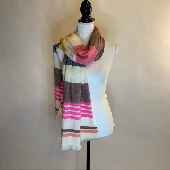 GAP Cozy Multicolor Stripe Fringe Scarf - Picture 3 of 9